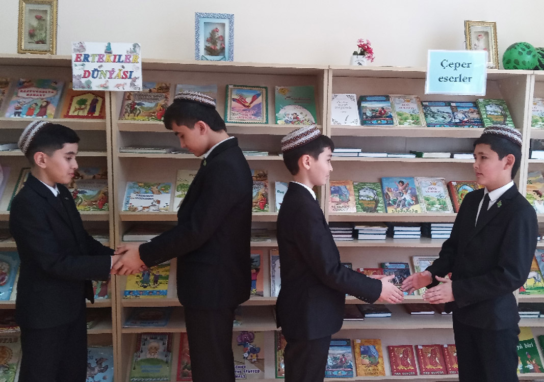 Salamlaşmak edebiniň şertleri