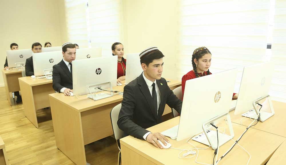 Okat­ma­gyň döw­re­bap usul­la­ry ös­dü­ril­ýär